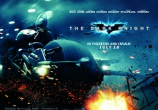 《蝙蝠侠：黑暗骑士》官方横版海报图片